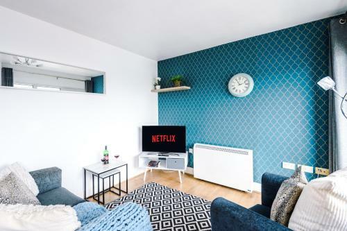 2 Bedroom Apartment Manchester Hosted By Mcr Dens