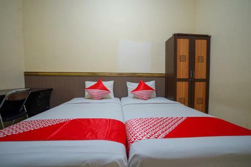Hotel Oyo 2502 Triantama Kost