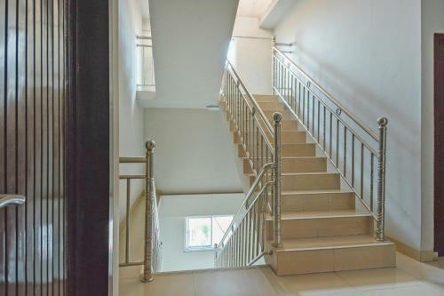 Hotel Oyo 3232 Rd Kost