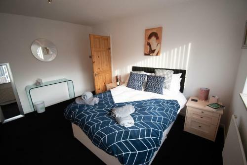 Ideal Home Away At Peveril