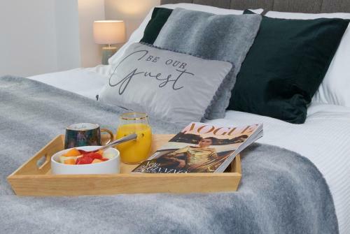 Deluxe 2 Bed 2 Bath Spacious City Centre Apartment