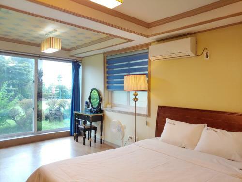 Hotel White Castle Pension