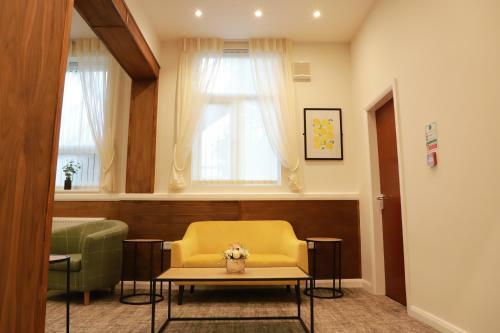 Hotel Hazeldean