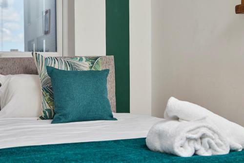 Luxury Apartment Near Piccadilly Train Station