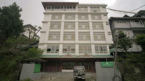 Hotel Maitreyazimkhang