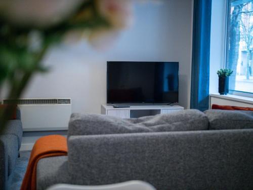 Pass The Keys Spacious Manchester Apartment With Parking
