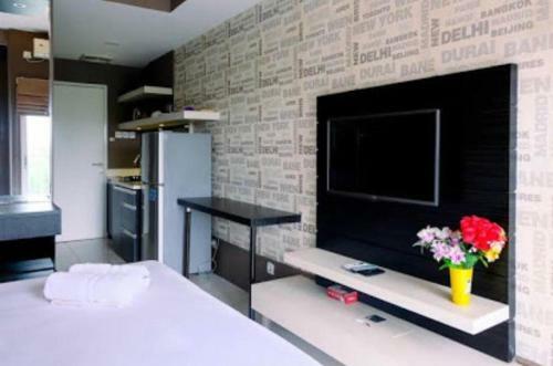 Hotel Vanez Mansion @skylounge Tamansari