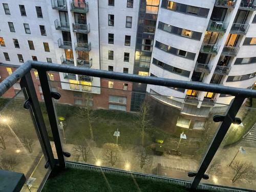 Private Double Bedroom In City Centre Area
