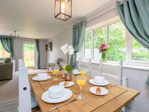 Alder Lodge