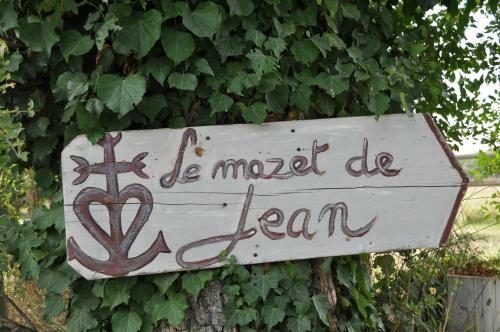Bed & Breakfast Le Mazet De Jean