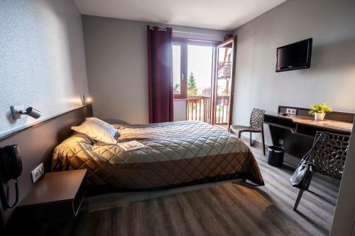 Hotel H�tel Restaurant Les Aliz�s