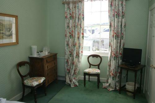 Bed & Breakfast Kirklands House