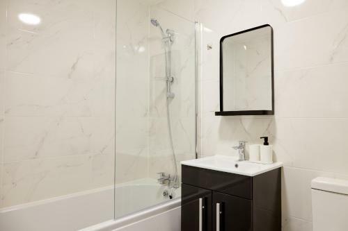 Millers Dale Apartment