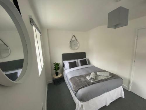 Doncaster Furnished House For Short Lets