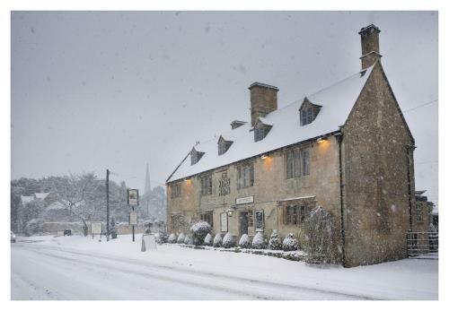 Cotswold Thatched Cottage