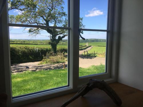 Broomhill Stables