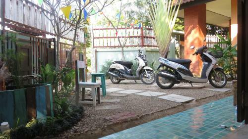 Bed & Breakfast Your Home In Mae Rim