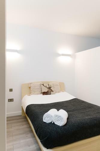 Milton Keynes Central Business Hub Apartment