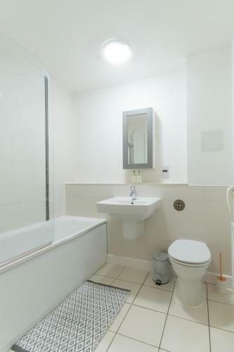 Stylish One Bed Apartment Central Mk- The Hub