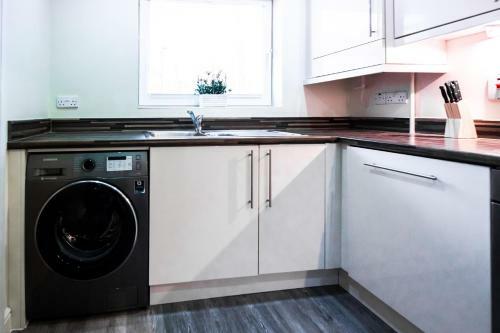 Waterside Lodge By Crew Homes