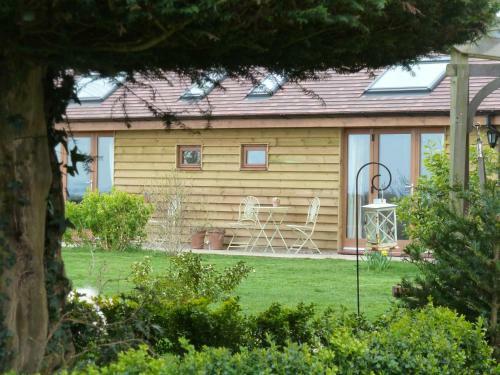 Bed & Breakfast The Lodge, At Orchard Cottage