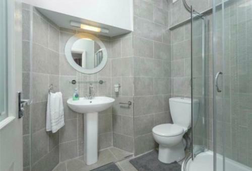 Hostal Newminster Cottage