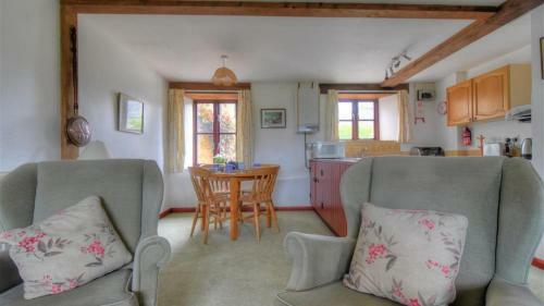 Wisteria Cottage