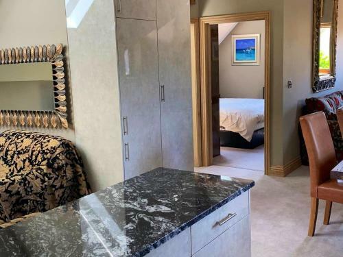 Luxurious Private Coach House