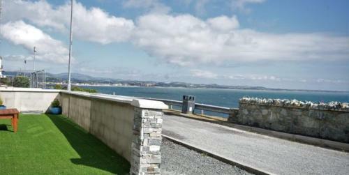 Sea-view Apartment