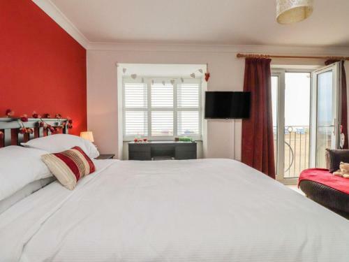 New 4bd Beachfront Retreat Nr Greatstone-on-sea