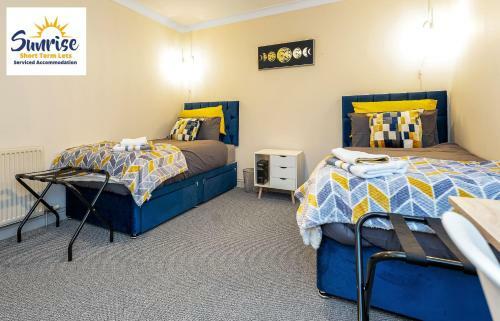 Apartamento 4 Beds At Scone, Perth By Sunrise Short Lets