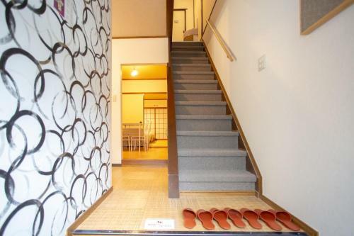 Hostal Guesto House Ushiwakamaru