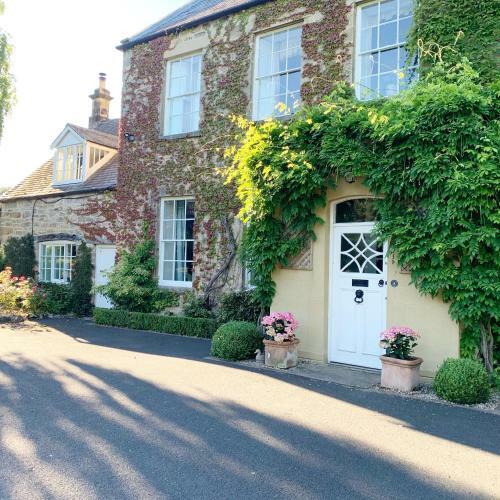 Dalton House Bed And Breakfast