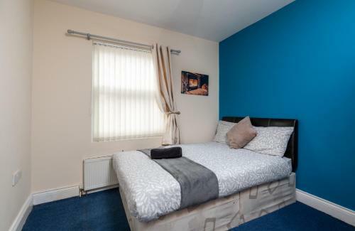 Newcastle City Centre Super Spacious Apartment