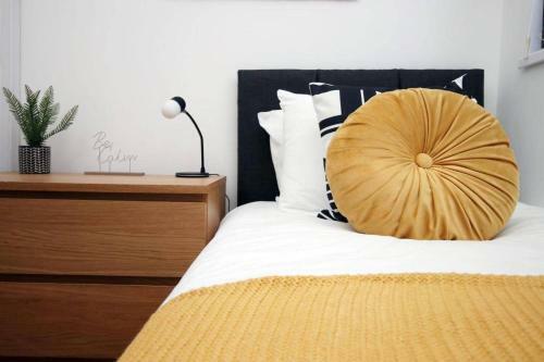 A Functional Studio Apartment Situated Perfectly On Chepstow Road - Flat 4