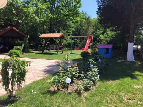 Hostal Vila Ersan