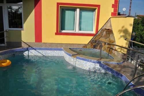 Hostal Pension Cremona