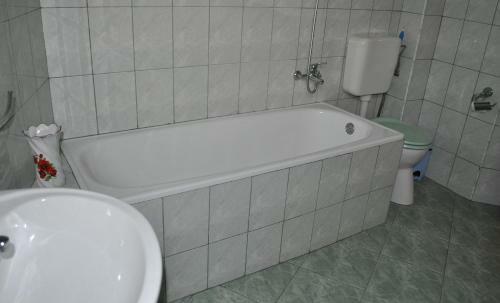 Hostal Pension Cremona