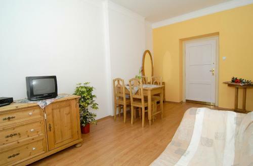 Hostal Pension Harmonie