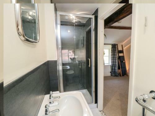 Black Horse Cottage