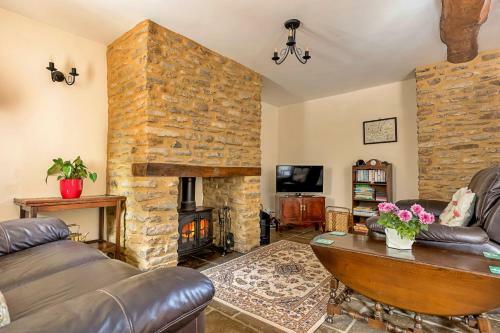 Fives Court Cottage