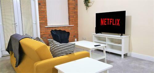 Shakespeare Views - Modern Northampton Apartment