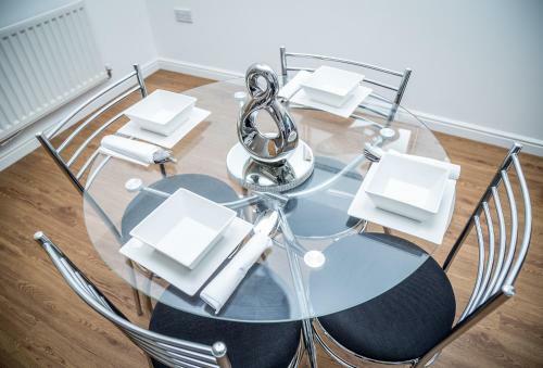 Luxuriant Apartments