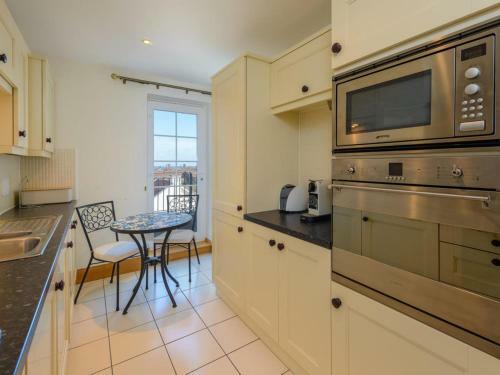 Redcroft Apartment For 3 People