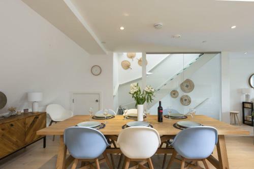 Hilgrove Beach House
