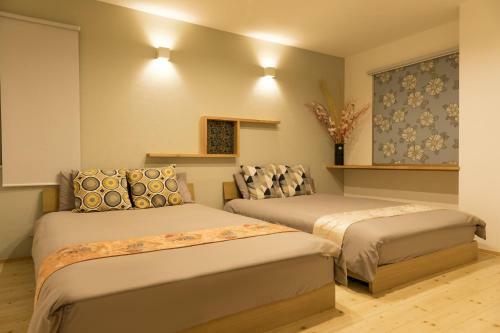 Hostal Guesthouse Raku