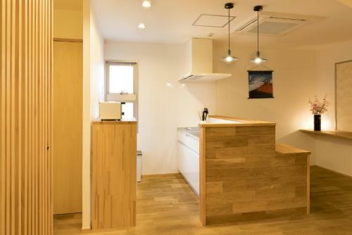 Hostal Guesthouse Raku