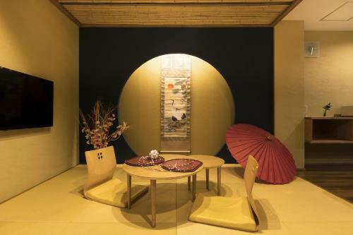 Hostal Guesthouse Raku