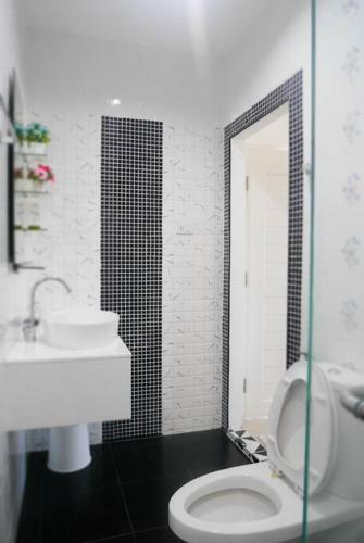 Chalong Pool Villa 3 Beds, 2 Mins To Chalong Pier