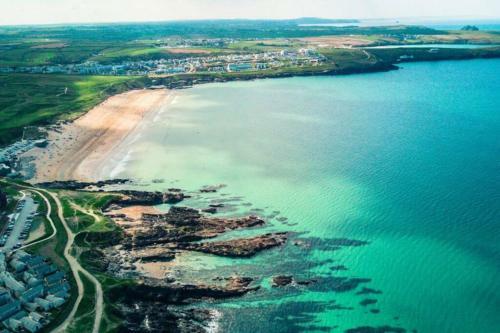 Headland View Apartment